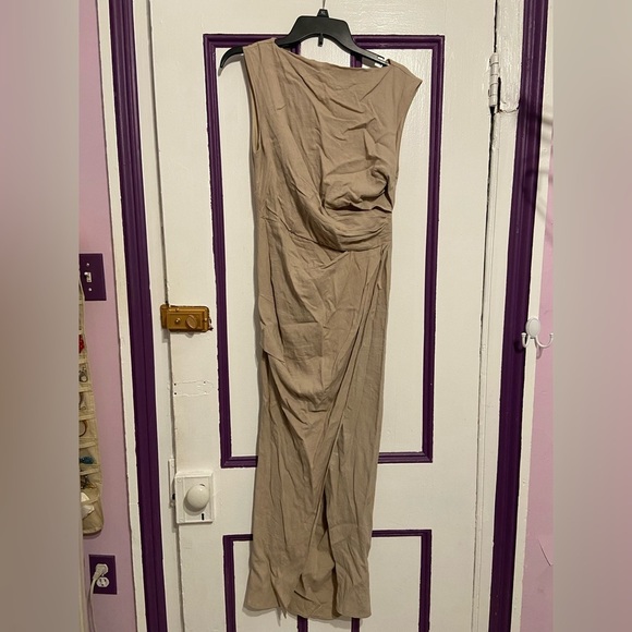:ASOS DESIGN Draped Maxi Dress – Size 4 - Picture 1 of 9